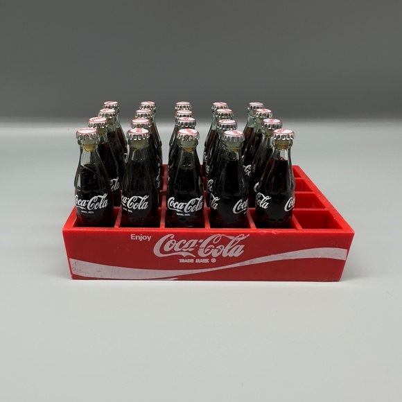 Vintage miniature coca cola glass bottles RARE - Picture 6 of 8